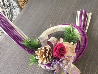 西陣織リボンと輪結びのしめ飾り【プリザ＋造花＋ドライ】お正月の画像