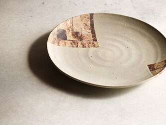 白釉尺皿の画像