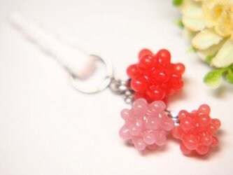 こんぺいとう３粒　イヤホンピアス　赤系の画像