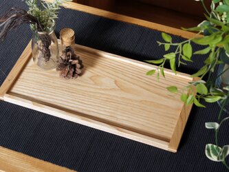トレイ(細長）　タモ材の画像