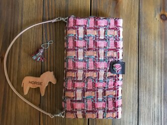 バックのように使えるスマホケース　LINTONツィード・ピンク＆ボルドーブリッジ（汎用タイプ/全機種対応）の画像