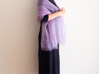 紫根染め　シルクのストールの画像