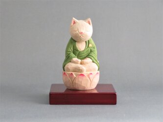 木彫り　袈裟を着た座禅猫　猫仏1913の画像