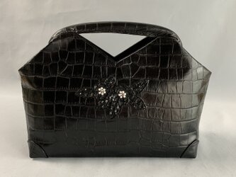 [SALE！]クロコ型押し革の口金ハンドバッグの画像