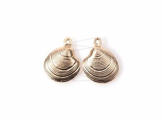 PDT-432-MG【4個入り】シェルペンダント,Shell Charms,Beach Charmsの画像