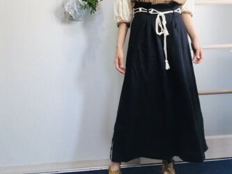 【受注生産】シワになりにくいリネン100%  ワイドキュロットパンツ  黒の画像