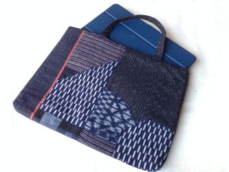 久留米織のパッチワークトートバッグ　紺の絣模様の画像