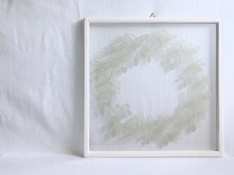 【植物リースの切り絵】ノイチゴ＿モスグリーンの画像