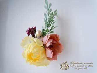 【SOLD OUT】 シルクフラワーのミニコサージュの画像