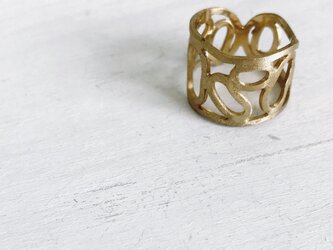 oval ringの画像