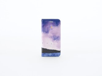 【送料無料】空とムラサキ色の霧の、手帳型スマホケースの画像