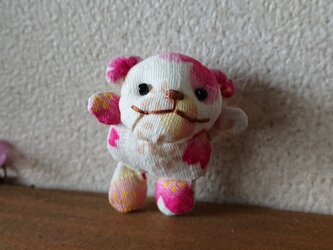 クマのぬいぐるみブローチ1の画像