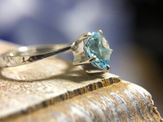 Blue Ocean & Star Ring ”真っ青な大海原を連想させるブルートパーズのリング”の画像