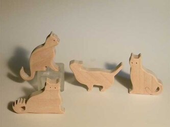 木のパズル　四匹の猫cの画像