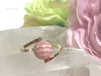 インカローズ 指輪 リング　7月誕生石　ピンク 縞　レア 天然石 ☆ ダイナデザイン ☆ ゴールド カラー　10号の画像