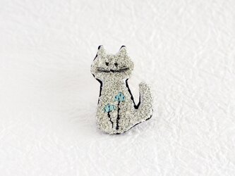 もじゃもじゃ猫の刺繍ブローチ（mushroom）の画像