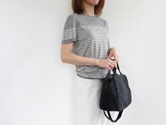 脱着ストラップ付弱撥水ミニボストン＜ブラック＞の画像