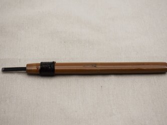 彫刻刀晟　平刃6㎜　牛革巻黒漆白茶漆の画像