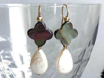 黒蝶貝×淡水真珠のピアス＊フラワーモチーフ＊k14ゴールドフィルド