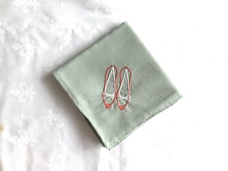 靴刺繍のハンカチNo.1の画像
