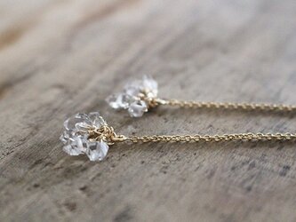 ハーキマーダイアモンド＜AAA＞の小花ロングピアス（K14GF）の画像