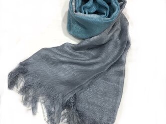 国産シルク100％手描き染めストール blue&grayの画像