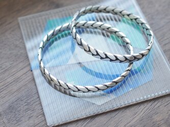 2コset) 編み込み ペア バングル シルバー925の画像