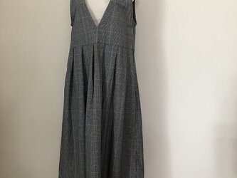 VネックのジャンバースカートM~Lの画像