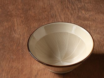 すり鉢4.5号（ふちライン入り）の画像
