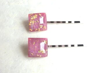 ヘアピン2本セット　箔入り薄紫の和風スクエアカボションの画像