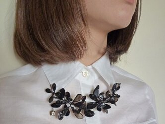 首飾り*black flowerの画像