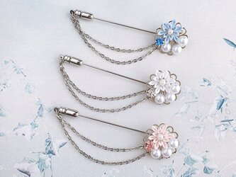 雪の結晶のハットピン ＊つまみ細工＊の画像