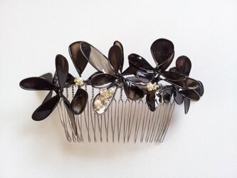 髪飾り*black flower コームの画像