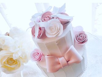 ピンクりぼんと薔薇のクレイケーキの画像