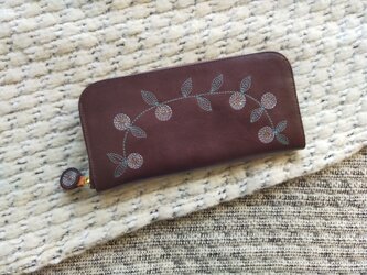 刺繍革財布『花かざり』牛革BROWN ★Slimラウンドファスナー★の画像