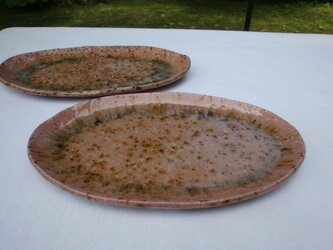 白汀釉（はくていゆう）楕円皿の画像