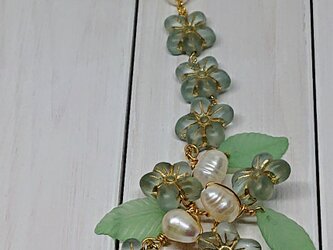 花浪漫      (チェコ・桜のビーズと淡水パールのNecklace)の画像