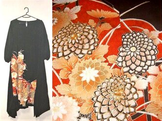 留袖リメイク♪菊の刺繍が素敵な留袖ワンピース♪裾変形♪ハンドメイド♪正絹の画像