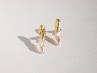 小枝パールと金箔のイヤリング／受注生産の画像