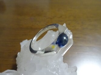 サファイアのリングの画像