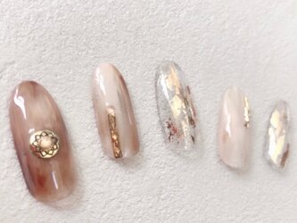 ベージュ ネイティブ アンティーク コンチョ ゴールド 金 ホイル ブラウン ネイルチップ つけ爪 ハンドメイド 手作りの画像