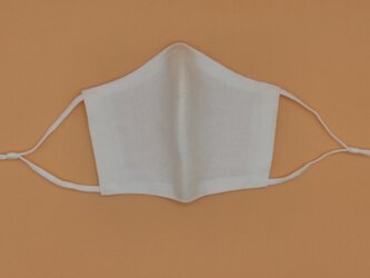 リネン×国産ガーゼのシンプル立体マスク（調節ゴム・ポケット付き）の画像