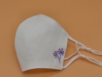 刺繍❁リネン×国産ガーゼのおしゃれ立体マスクＭ（調節ゴム・ポケット付き）の画像