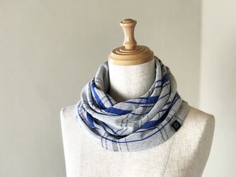 しとふわ レーヨンコットンのねじりスヌード　White・Blueの画像