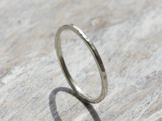 槌目 シルバープレーンリング 1.5mm幅 でこぼこ シルバー950｜SILVER RING 指輪 シンプル｜174の画像