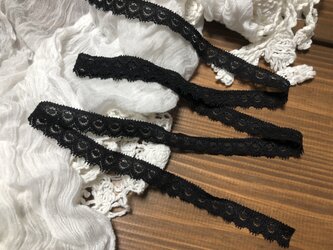 送料込・黒のレースゴム幅約1.3-1.7㎝・長さ2.5mの画像