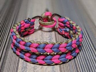 LoveLove編み３色編み込みハーフチョーク　お揃いのリードもあります　小型犬用（内周24～29ｃｍ）の画像