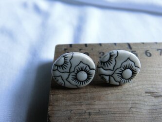 線【ピアス】（flower）の画像