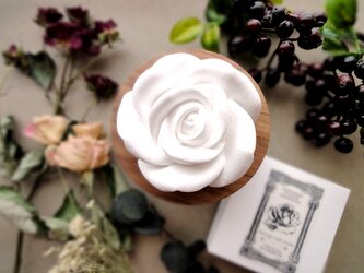 アロマストーン ■ 女王の薔薇 ■6種類から香りが選べるの画像