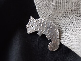 ブローチ(銀彩)　カメレオン-1の画像